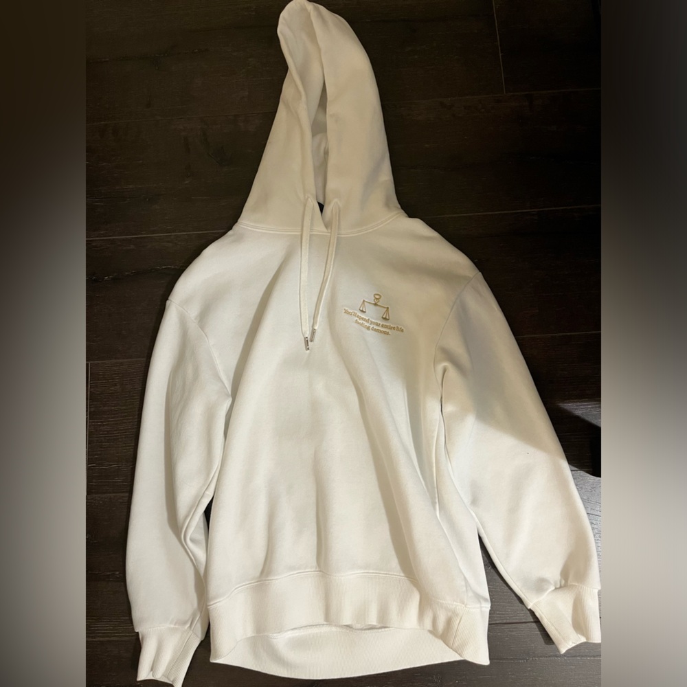 Frieren Women's Whit Hoodie Sweater